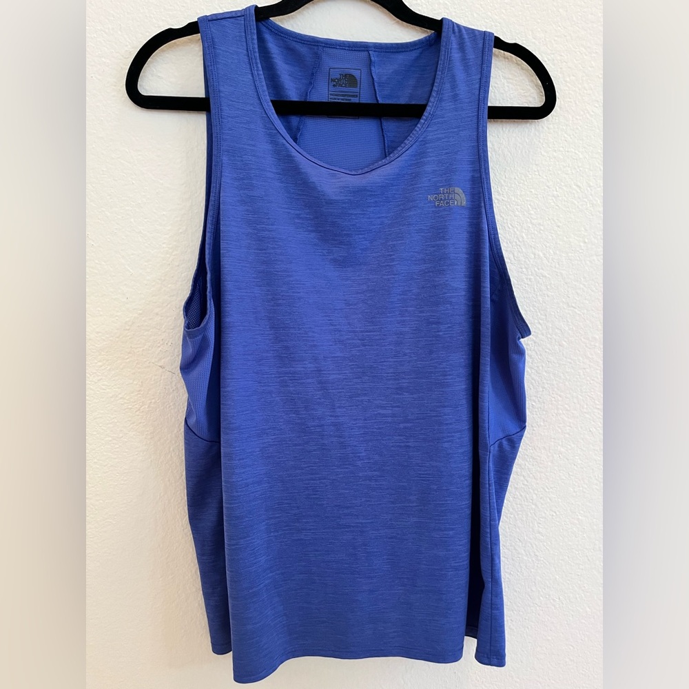 The North Face Lightweight Performance Tank Top Athleisure Workout‎ Gym Hike
